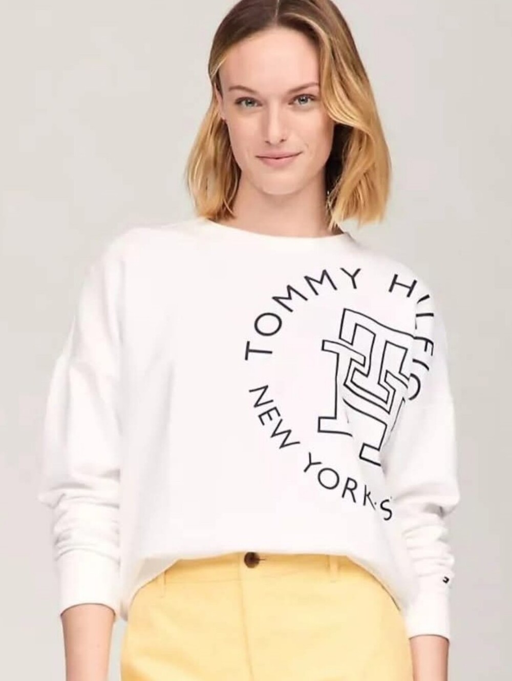 Tommy Hilfiger crewneck size Large